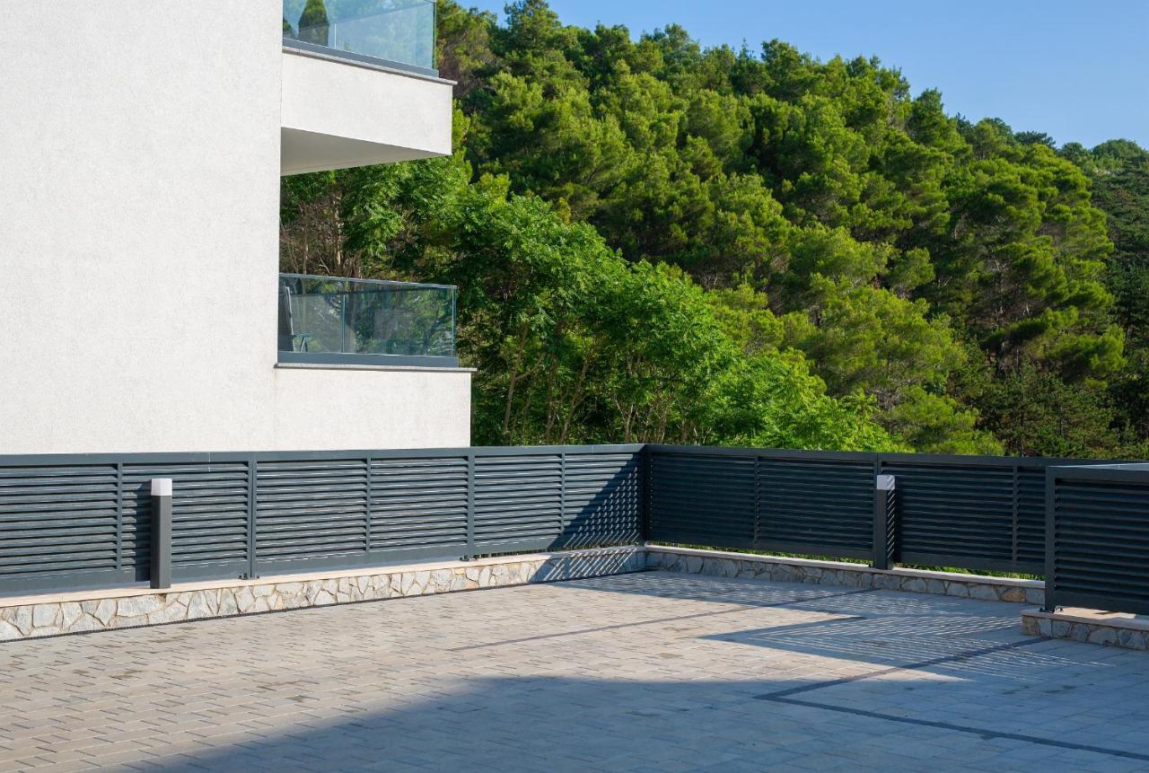 Residence Vrbnik Eksteriør billede